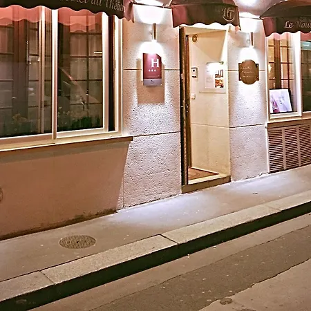 Le Nouvel Du Theatre Отель