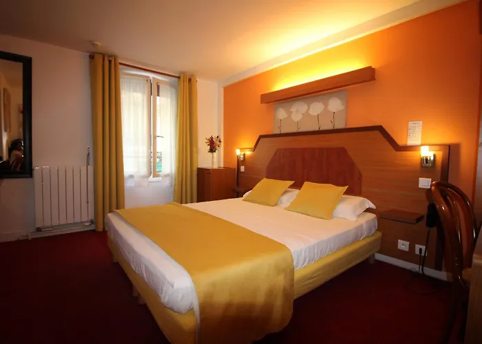 Le Nouvel Du Theatre 3*