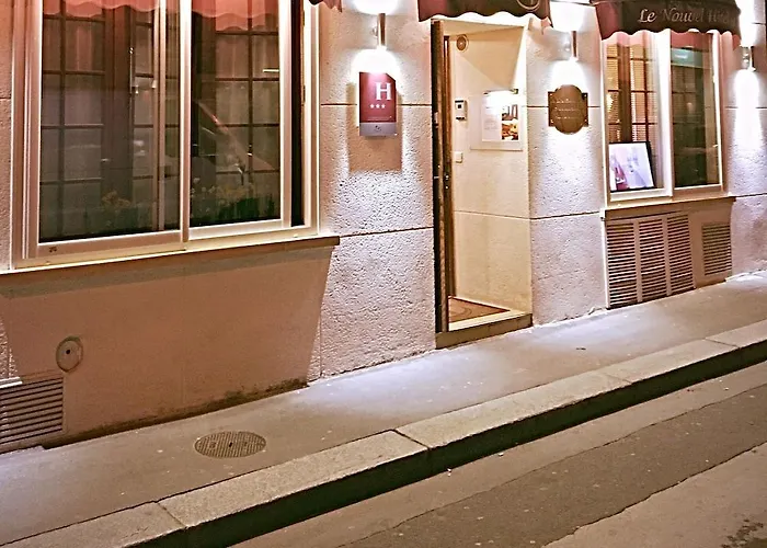 Le Nouvel Du Theatre Отель