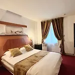 Hotel Le Nouvel Du Theatre 3*