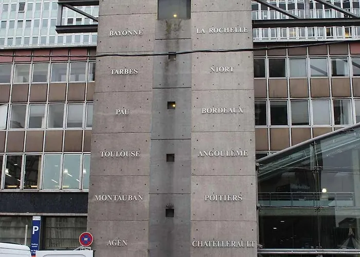 Le Nouvel Du Théâtre 3*